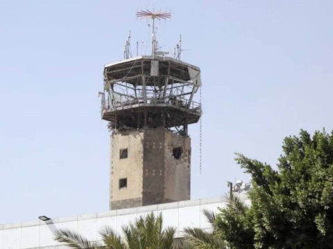 Yemende tansiyon yukseldi iran ucagini durdurmak icin havalimani hedef alindi dcqhgZvK