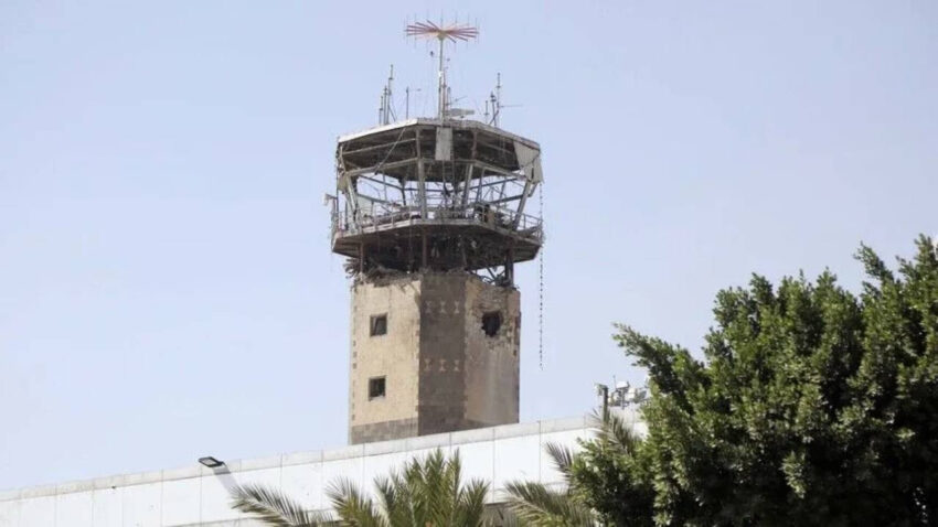 Yemende tansiyon yukseldi iran ucagini durdurmak icin havalimani hedef alindi dcqhgZvK
